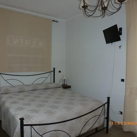 Emozioni D'estate Bed and breakfast 4*