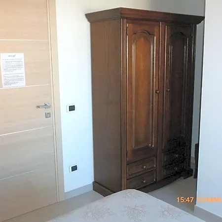 Bed & Breakfast Emozioni D'estate Pula